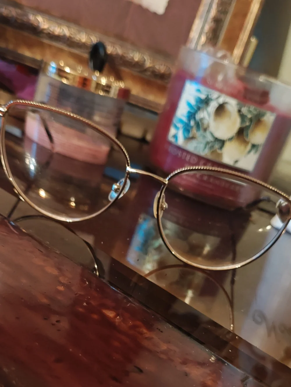 Gold Round Metal Frame Women's Eyeglasses - Elegant Gold Finish